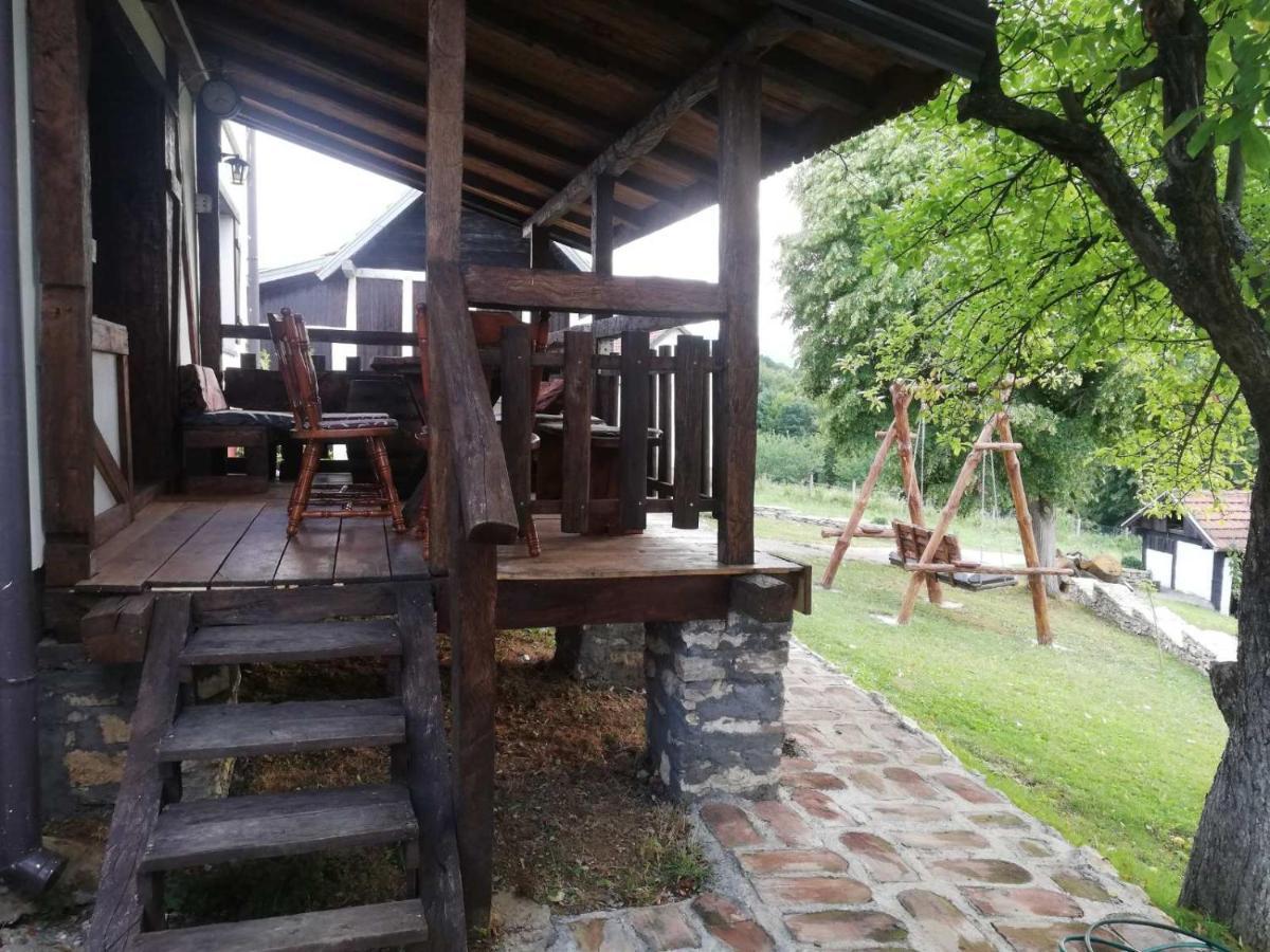 Vikendica I Vajat Vrbica Villa Kalesija Exterior foto