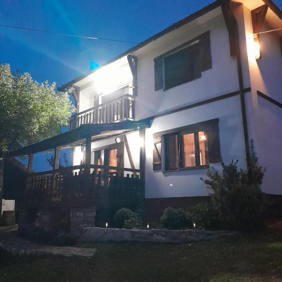 Vikendica I Vajat Vrbica Villa Kalesija Exterior foto
